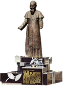 Statue of Bishop Wenzao Lo
